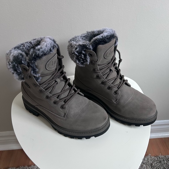 Grey Winter Boots - Picture 3 of 4